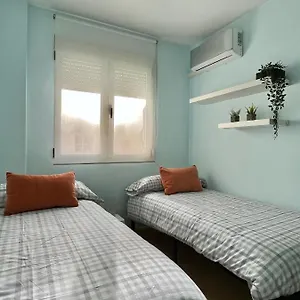 https://apartamento-y-parking.es-andalucia.com